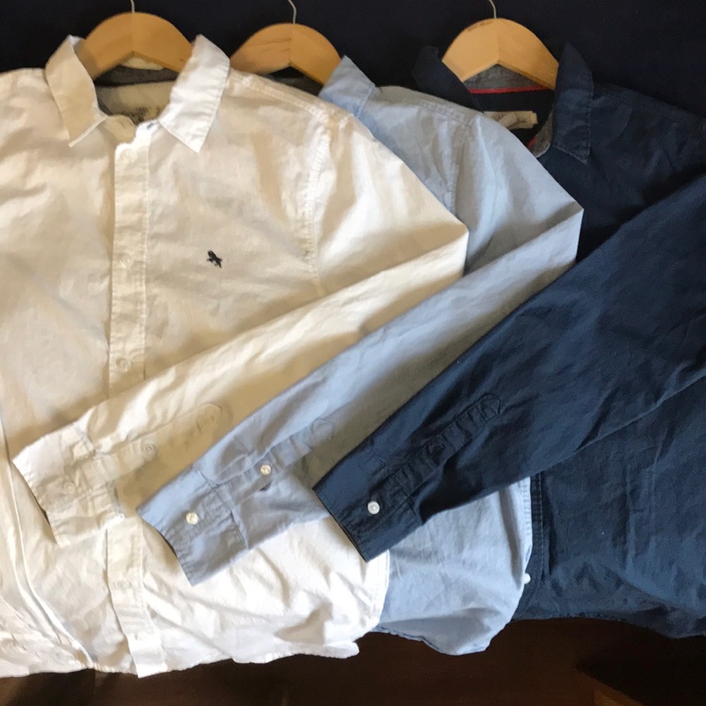 Bundle of 3 button downs